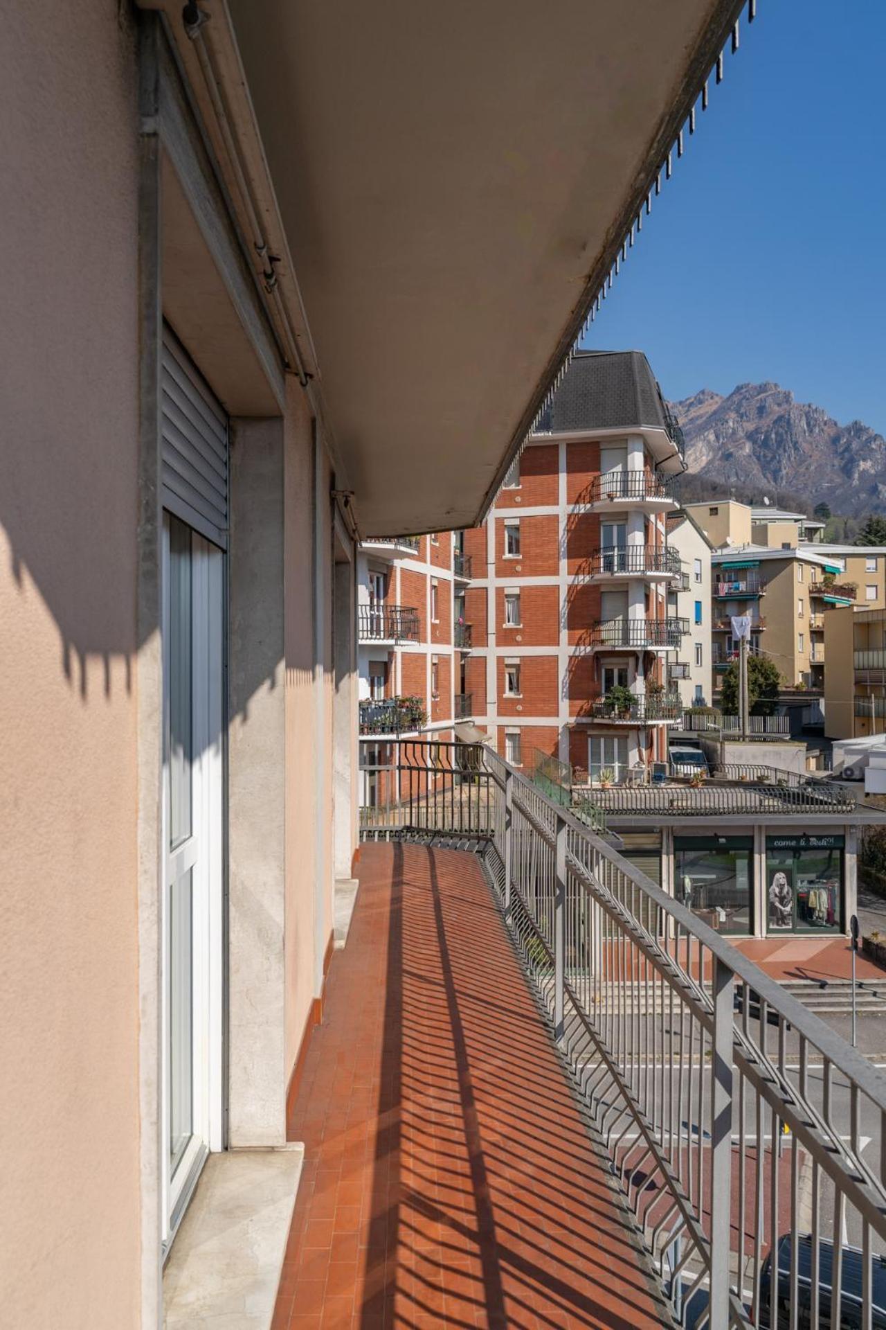 Spacious Apartment With Panoramic Views In 레코 외부 사진
